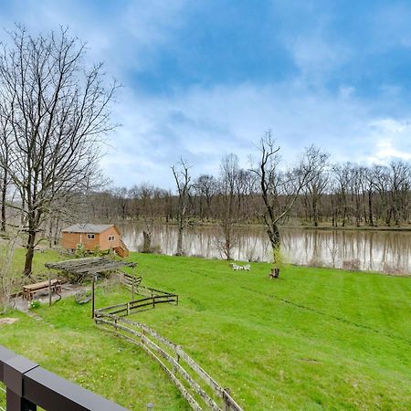 Cozy Upstate Studio With Walkill River Views! นิวพาลทซ์ ภายนอก รูปภาพ