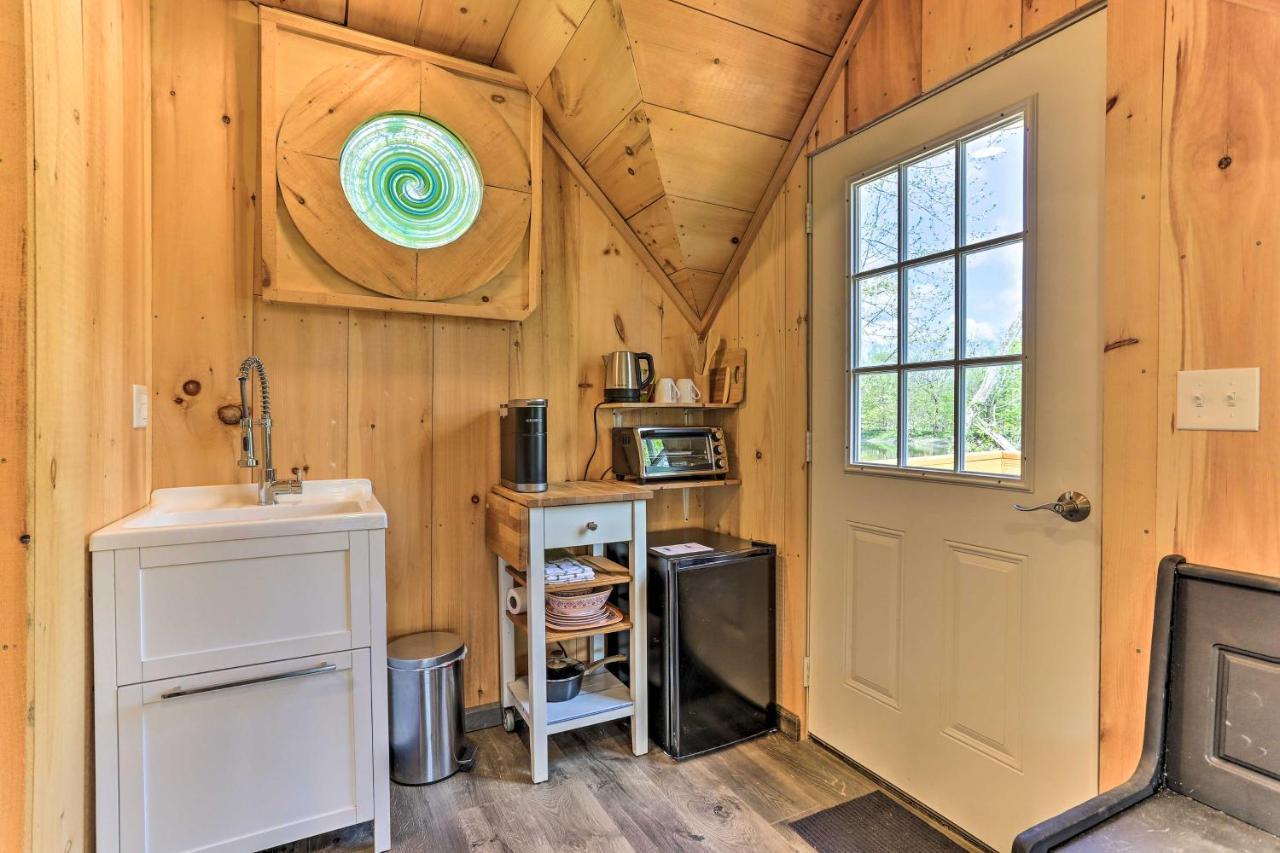 Cozy Upstate Studio With Walkill River Views! นิวพาลทซ์ ภายนอก รูปภาพ