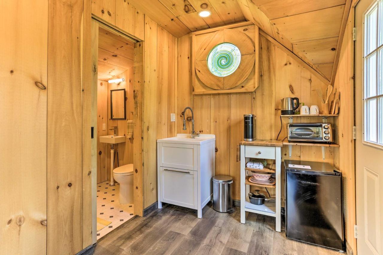 Cozy Upstate Studio With Walkill River Views! นิวพาลทซ์ ภายนอก รูปภาพ