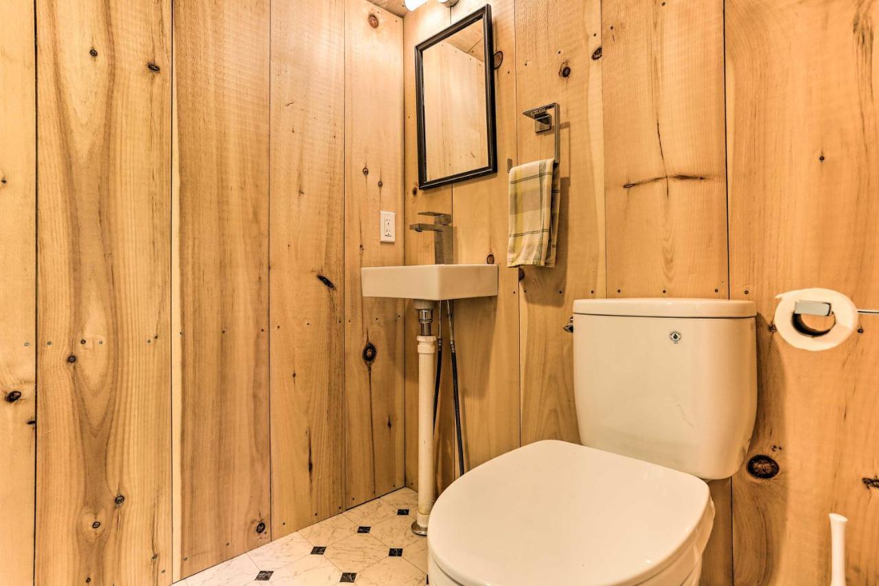 Cozy Upstate Studio With Walkill River Views! นิวพาลทซ์ ภายนอก รูปภาพ