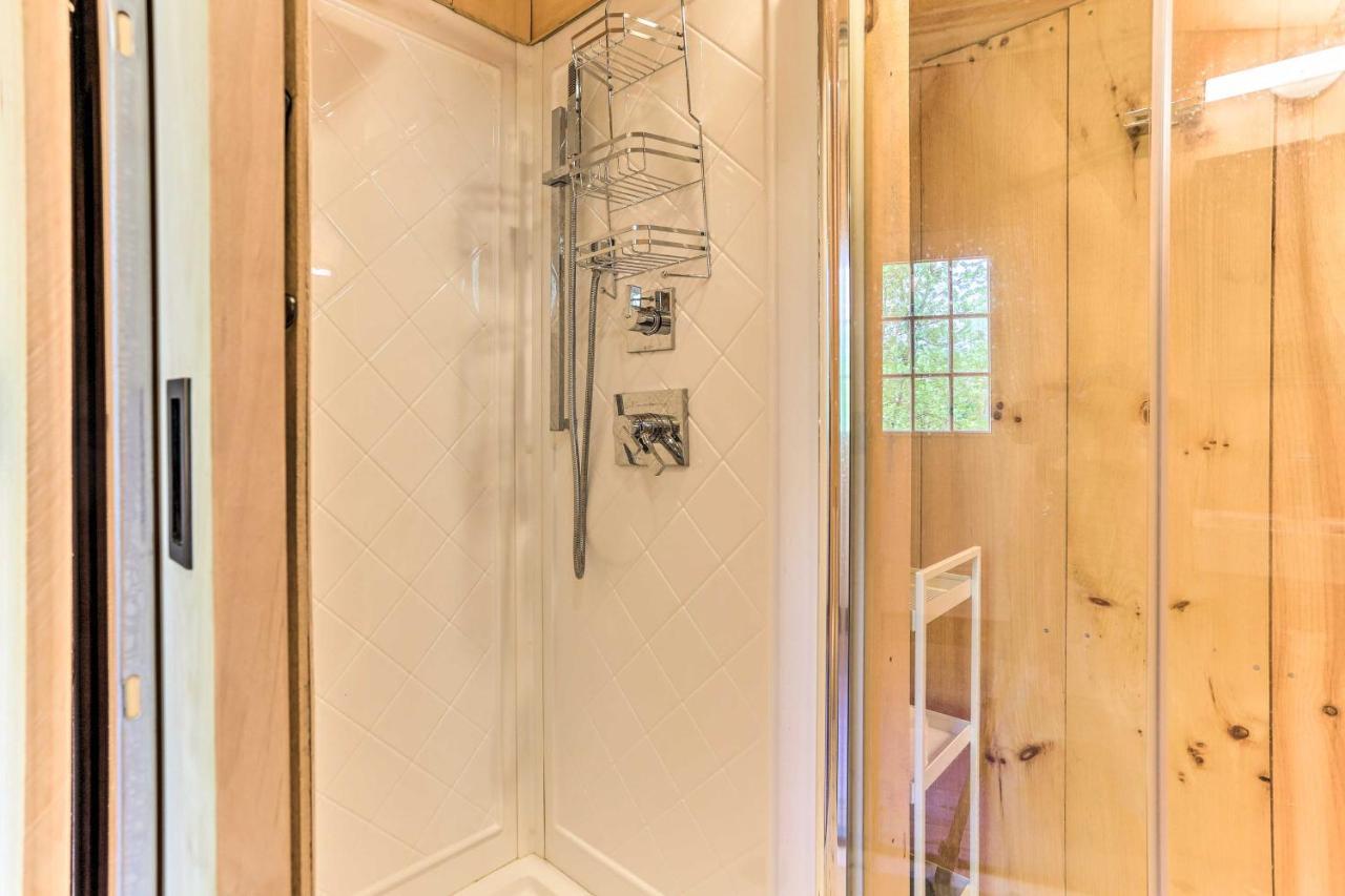 Cozy Upstate Studio With Walkill River Views! นิวพาลทซ์ ภายนอก รูปภาพ