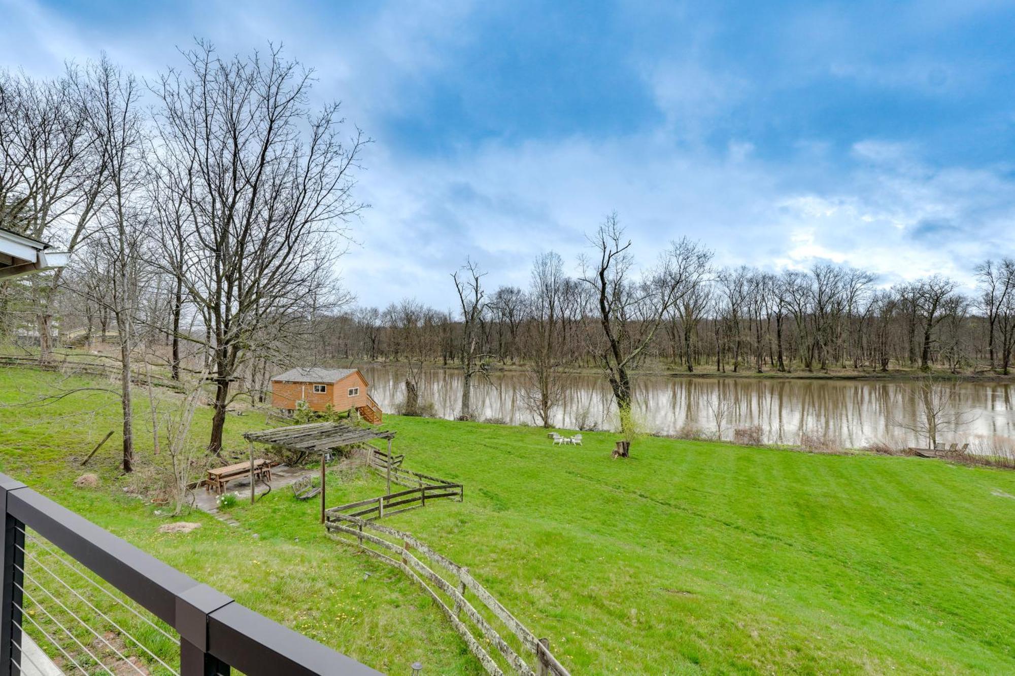Cozy Upstate Studio With Walkill River Views! นิวพาลทซ์ ภายนอก รูปภาพ